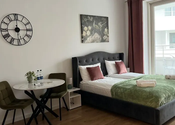 About Art - Ovo * Вроцлав