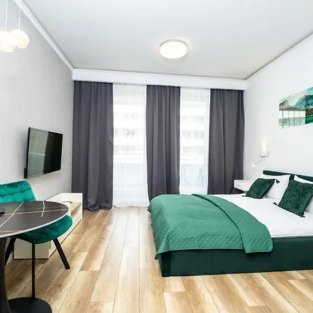 About Art - Ovo 브로츠와프