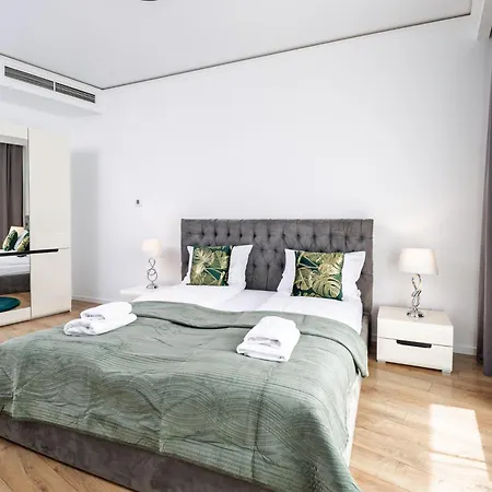 About Art - Ovo 아파트