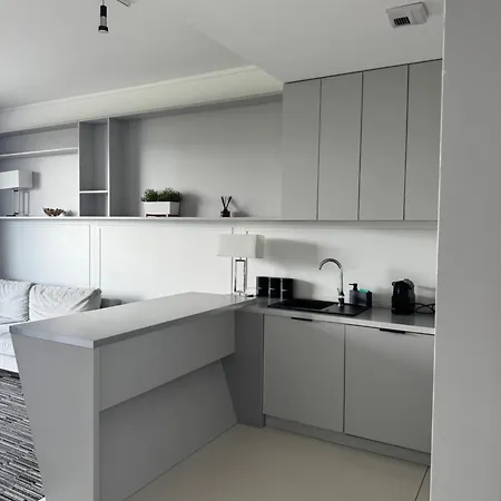 About Art - Ovo Apartment *