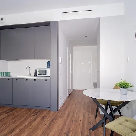 About Art - Ovo Wroclaw