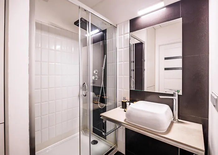 About Art - Ovo Apartament