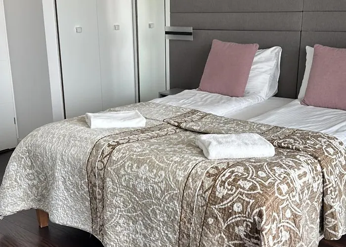 About Art - Ovo Apartment Wroclaw